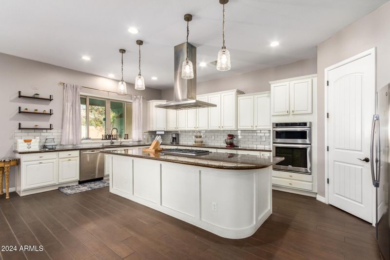 3502 E Ironside Ln, Gilbert, AZ 85298