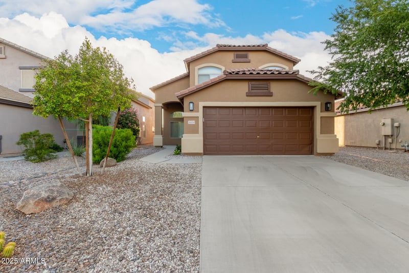 35030 Barzona Trl, San Tan Valley, AZ 85143