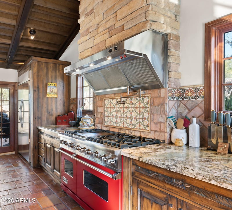 35035 N Whileaway Rd, Carefree, AZ 85377
