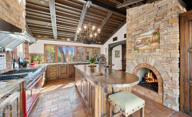 35035 N Whileaway Rd, Carefree, AZ 85377