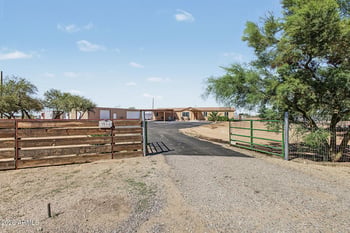 3504 E Triple Crown Dr, San Tan Valley, AZ 85140