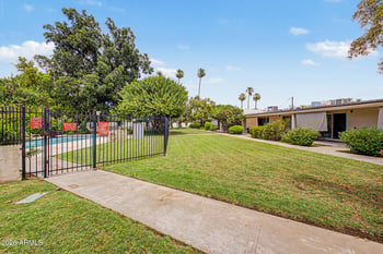 3505 E Campbell Ave #11, Phoenix, AZ 85018