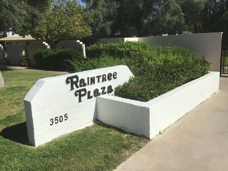 3505 E Campbell Ave #18, Phoenix, AZ 85018