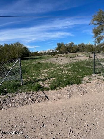 3505 W New River Rd #-, New River, AZ 85087
