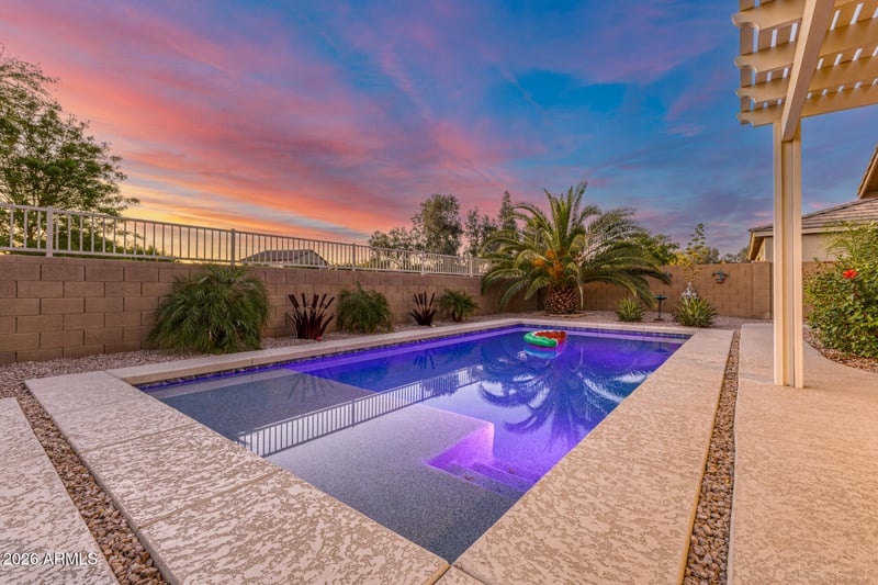 35060 Laredo Dr, San Tan Valley, AZ 85144