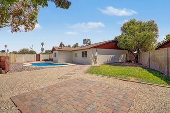 3508 Larkspur Dr, Phoenix, AZ 85032