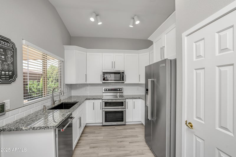 3509 Hazeltine Way, Chandler, AZ 85249
