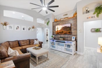 3509 W Whispering Wind Dr, Glendale, AZ 85310
