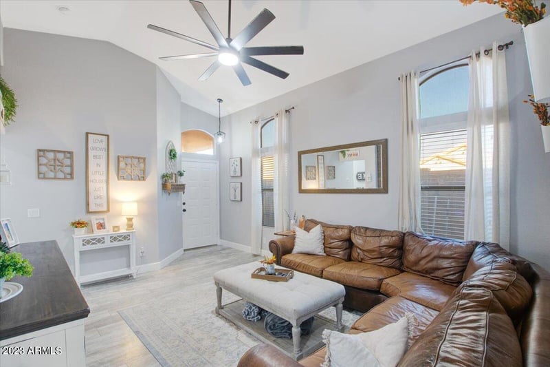 3509 W Whispering Wind Dr, Glendale, AZ 85310