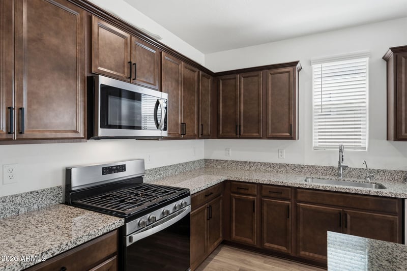 35090 Lead Way, San Tan Valley, AZ 85144
