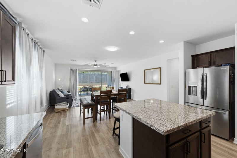 35090 N Lead Way, San Tan Valley, AZ 85144