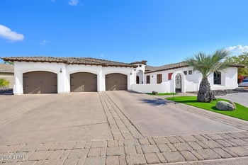 351 Cloverfield Cir, Litchfield Park, AZ 85340
