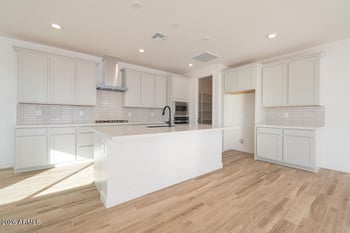 351 Lindo Ln, San Tan Valley, AZ 85140