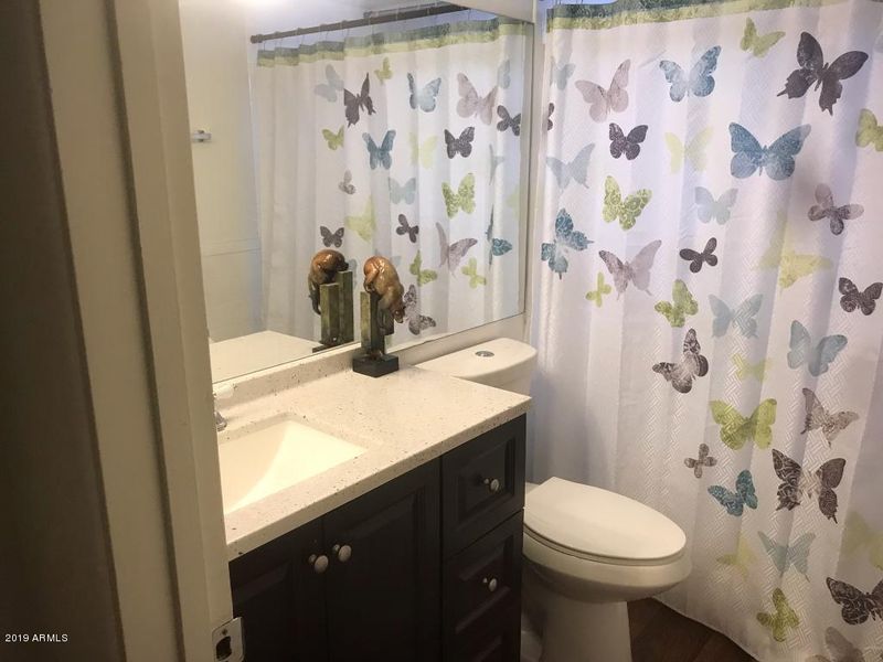 351 E Thomas Rd #D207, Phoenix, AZ 85012