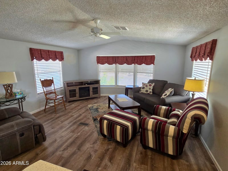 351 N Meridian Rd #126, Apache Junction, AZ 85120