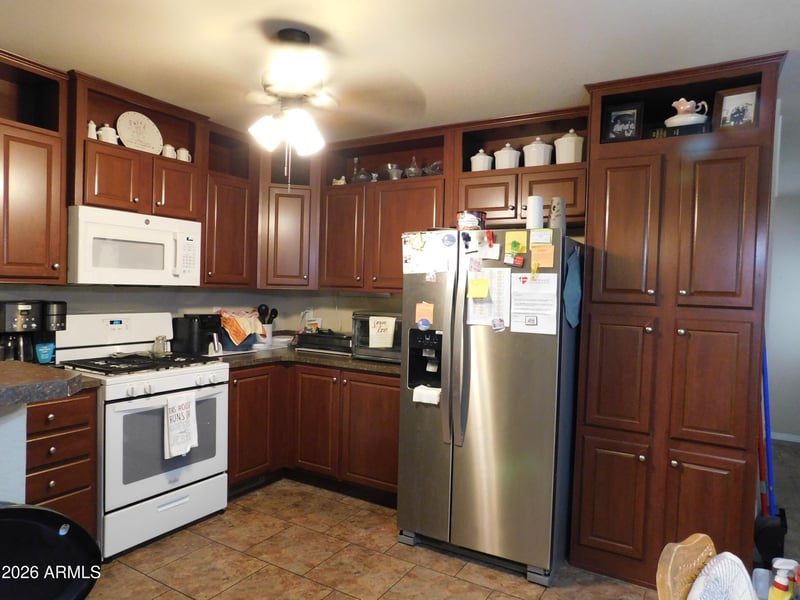 351 Meridian Rd #42, Apache Junction, AZ 85120