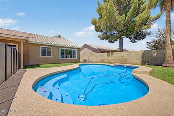 351 Amoroso Dr, Gilbert, AZ 85233