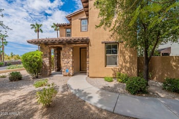 3510 Lakewood Pw #102, Phoenix, AZ 85048