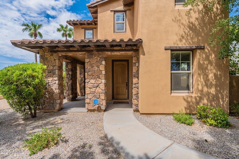 3510 Lakewood Pw #102, Phoenix, AZ 85048