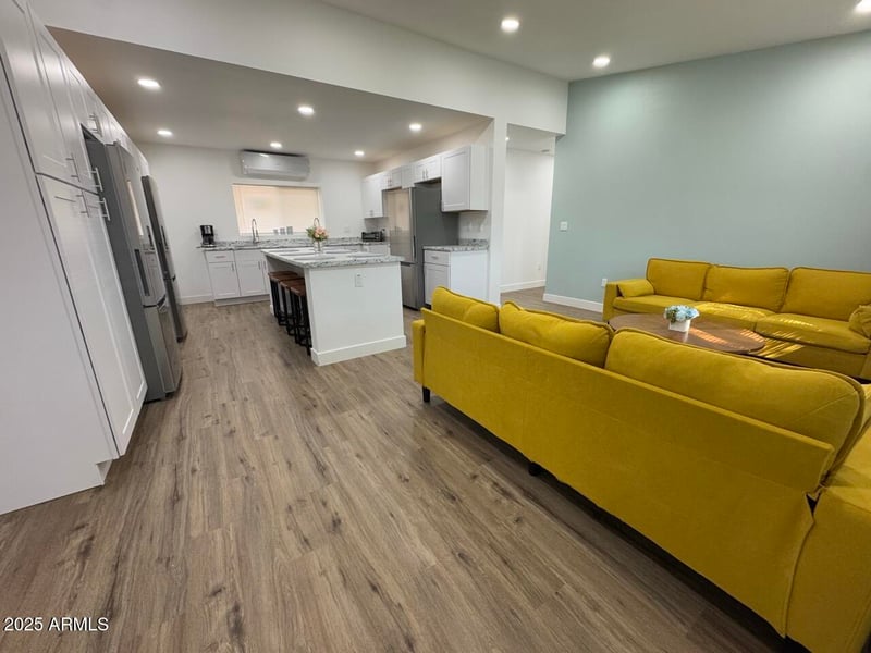 3510 Seldon Ln, Phoenix, AZ 85051