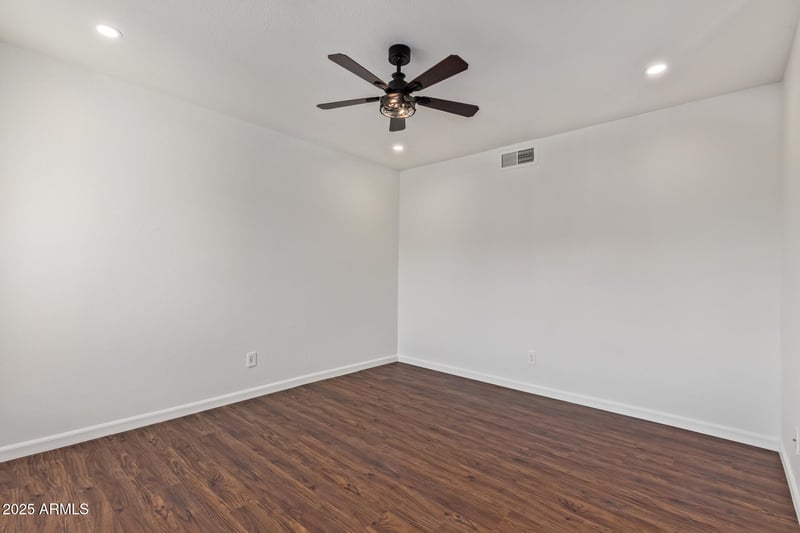 3511 Baseline Rd #1140, Phoenix, AZ 85042