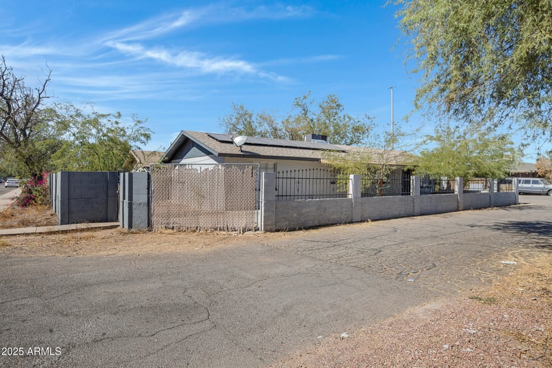 3512 Tonto St, Phoenix, AZ 85009