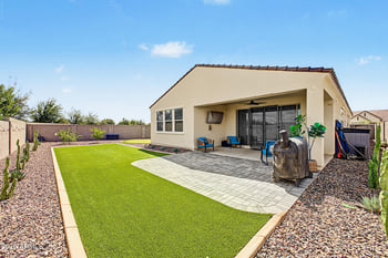 35121 N Magnette Way, San Tan Valley, AZ 85144