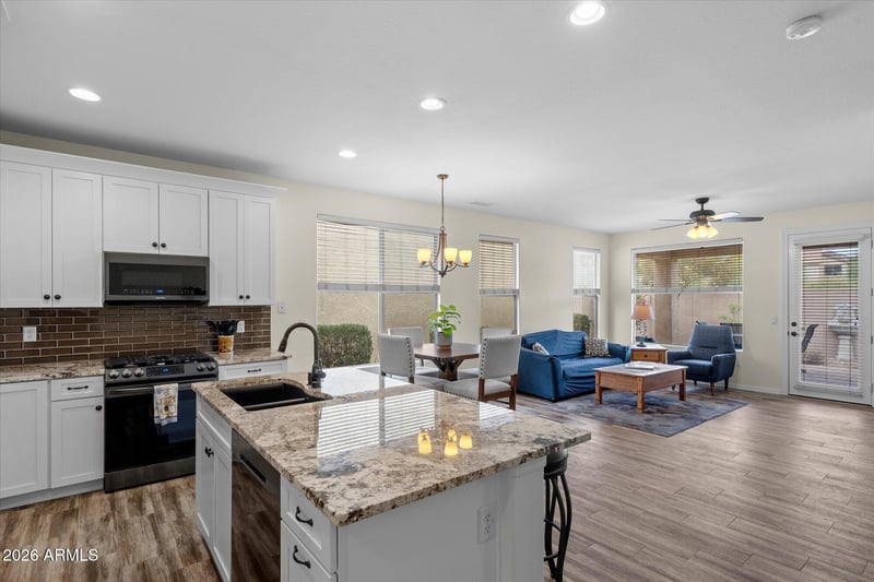 35123 N 34th Ave, Phoenix, AZ 85086