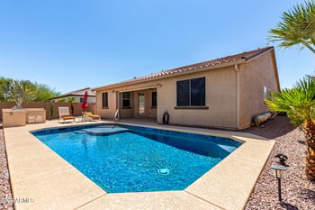 35129 Laredo Dr, San Tan Valley, AZ 85144