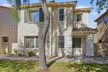 3513 Bluejay Dr, Gilbert, AZ 85297