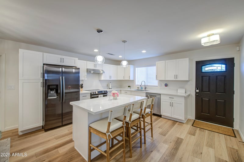 3513 Carla Vista Dr, Chandler, AZ 85226