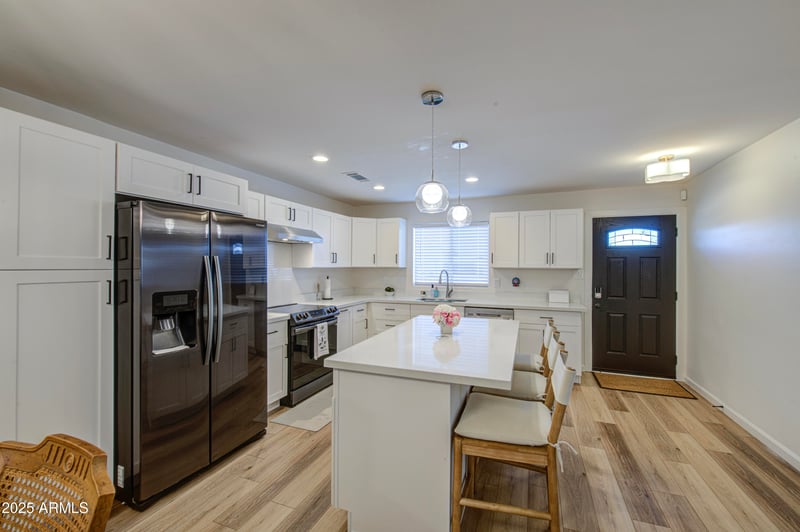 3513 Carla Vista Dr, Chandler, AZ 85226