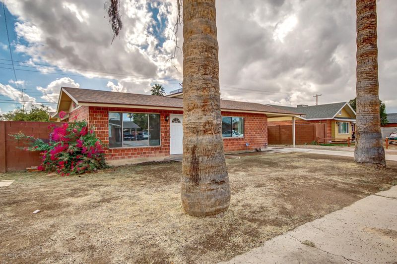 3513 W Lawrence Rd, Phoenix, AZ 85019