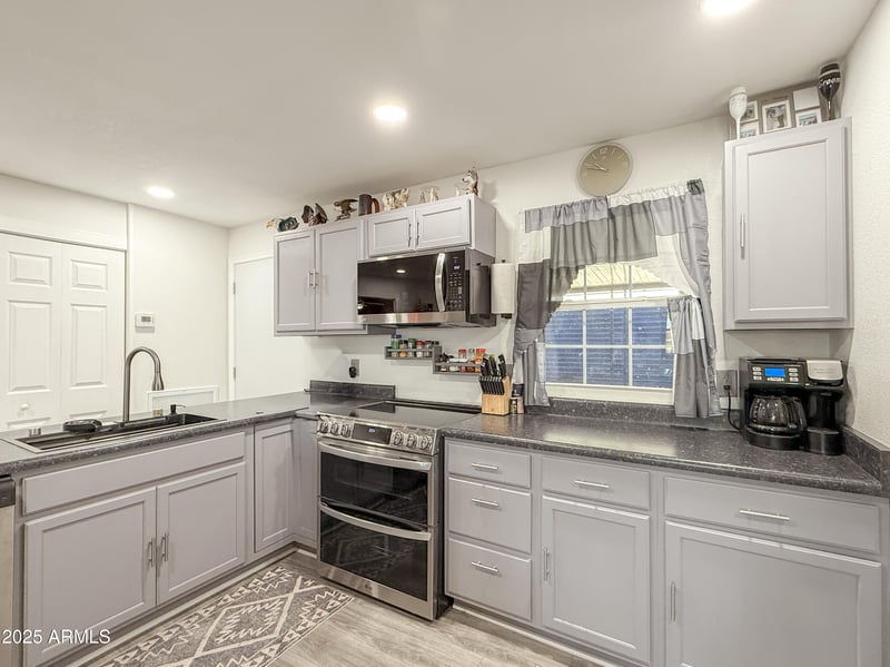 3515 Kings Ave, Phoenix, AZ 85032