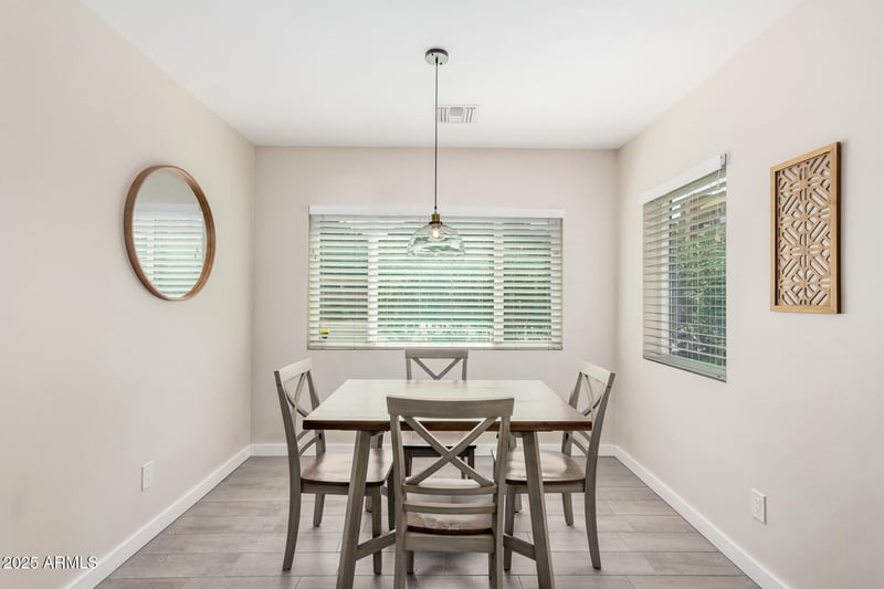 3516 Earll Dr, Phoenix, AZ 85018