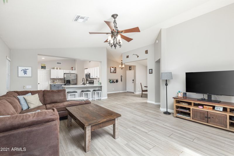 3517 E Marco Polo Rd, Phoenix, AZ 85050