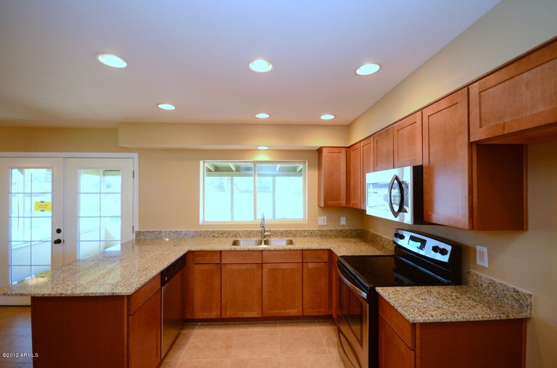 3517 W Eugie Ave, Phoenix, AZ 85029