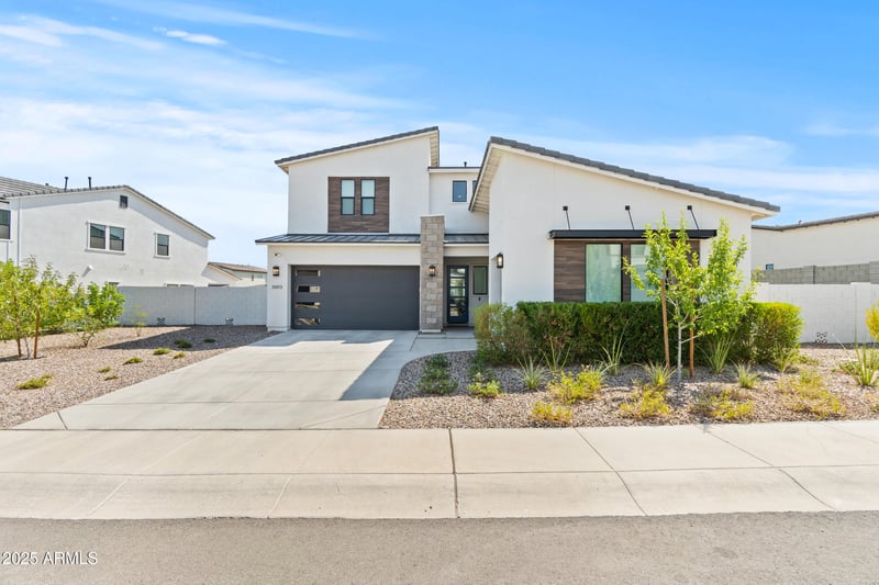 35173 Covelite Way, San Tan Valley, AZ 85144