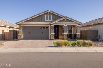 3518 Dreamy Draw Dr, San Tan Valley, AZ 85144