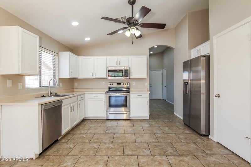 3518 106th Dr, Avondale, AZ 85392