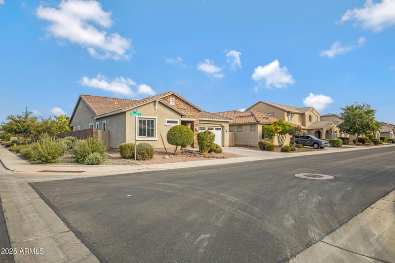 3518 Walnut Rd, Gilbert, AZ 85298