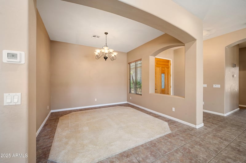 3519 Bridgeport Pw, Gilbert, AZ 85295