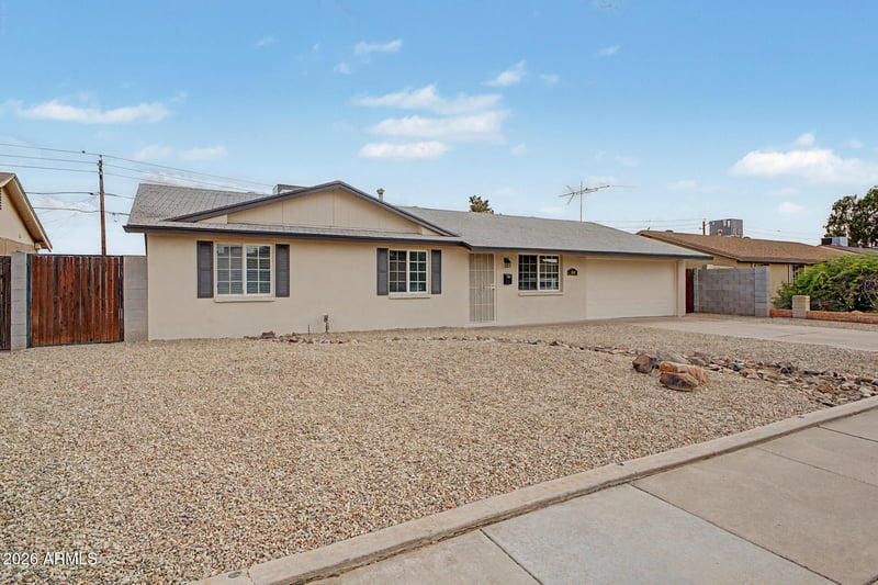 3519 Hearn Rd, Phoenix, AZ 85032