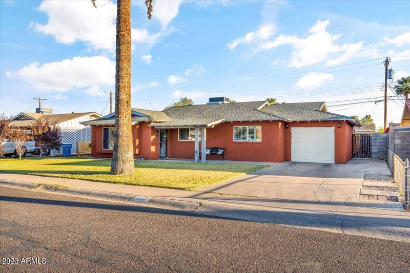 3519 W Citrus Way, Phoenix, AZ 85019