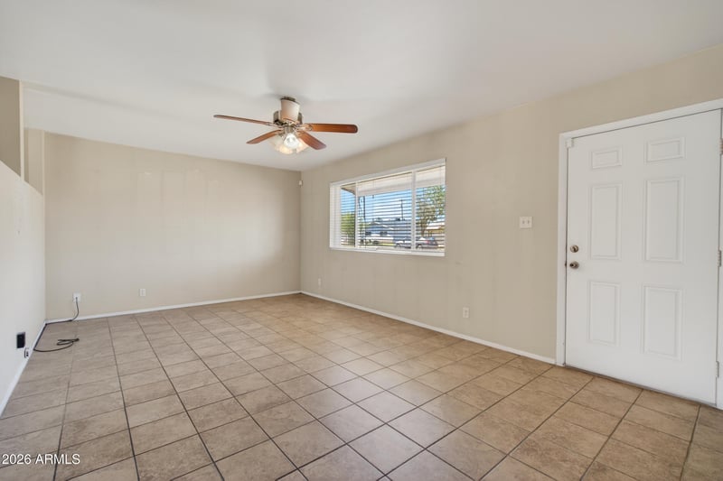 3519 Harmont Dr, Phoenix, AZ 85051