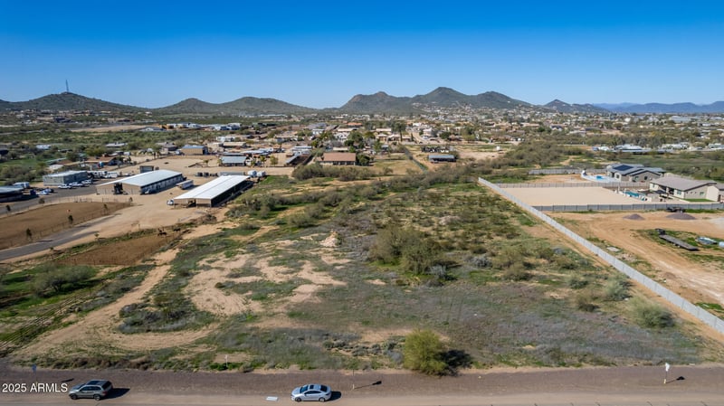 351xx 7th St #-, Phoenix, AZ 85086