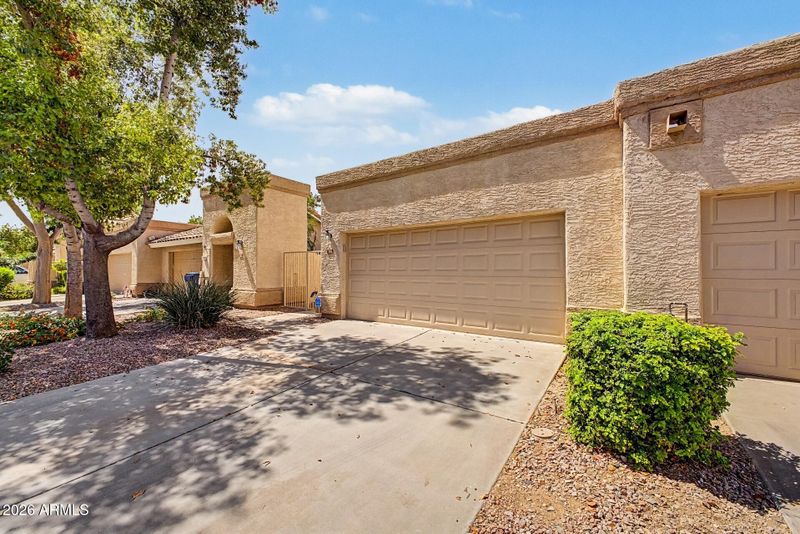 352 W Carmen St, Tempe, AZ 85283