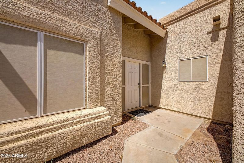 352 W Carmen St, Tempe, AZ 85283