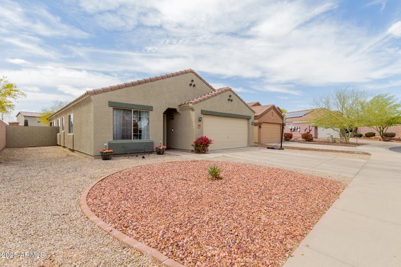 3520 160th Ln, Goodyear, AZ 85338
