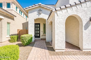 3520 Crest Ln, Phoenix, AZ 85050